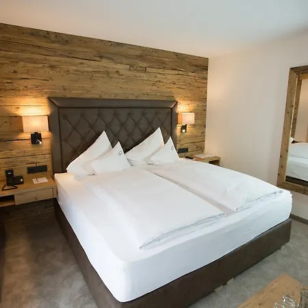 Olympia-relax-hotel Leonhard Stock Otel 4*