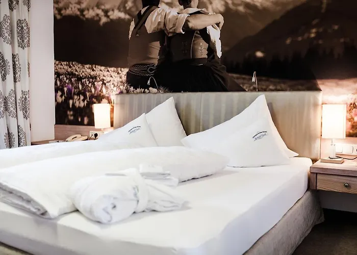 מלון Olympia-relax-hotel Leonhard Stock 4*