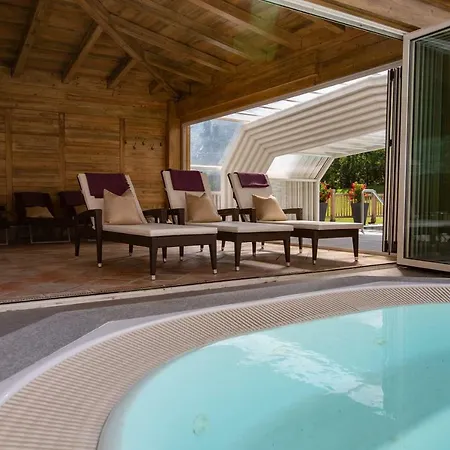 מלון Olympia-relax-hotel Leonhard Stock 4*